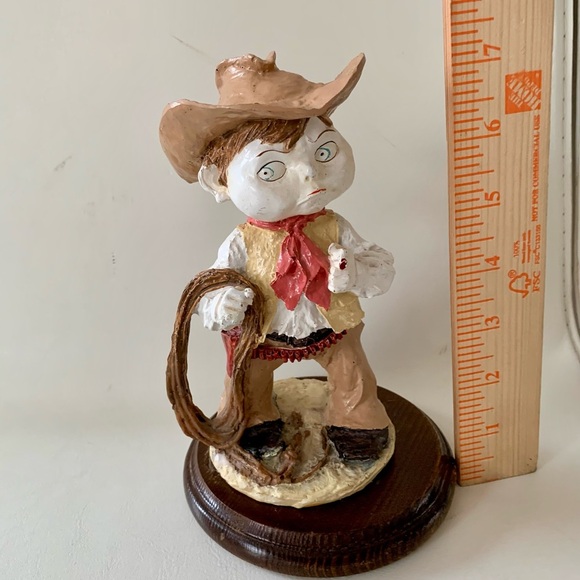 Vintage Giuseppe Armani Gulliver’s Cowboys Figurine - Picture 2 of 11